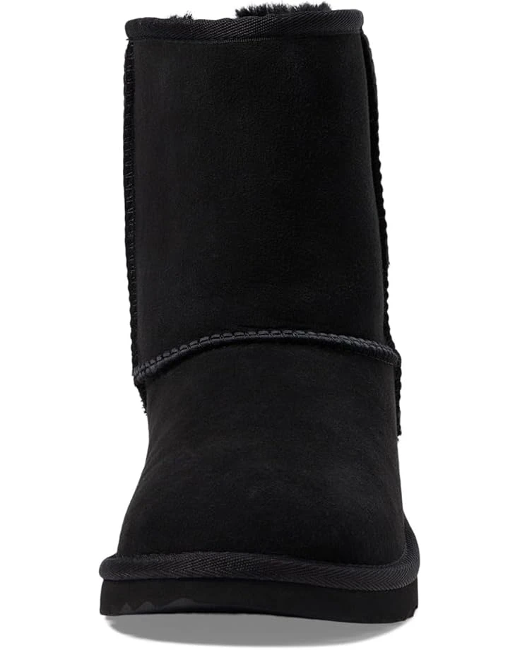 UGG Kids Classic II (Little Kid/Big Kid) | Boots 2 UGG Kids Classic II (Little Kid/Big Kid) | Boots - Image 2