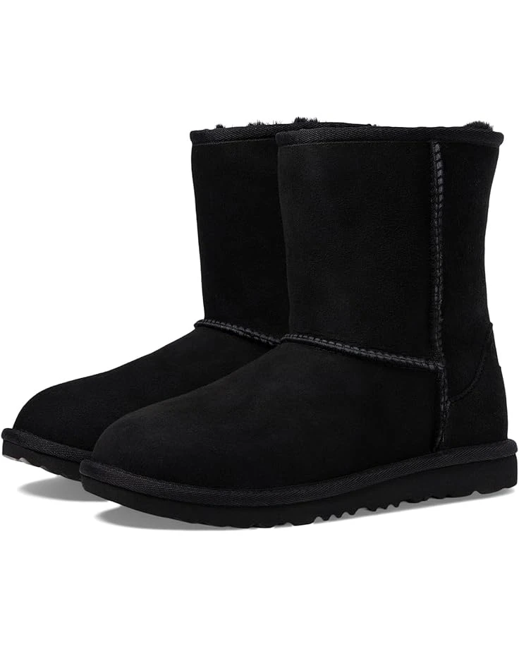 UGG Kids Classic II (Little Kid/Big Kid) | Boots 1 UGG Kids Classic II (Little Kid/Big Kid) | Boots