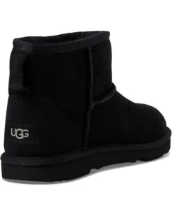 UGG Kids Classic Mini II (Little Kid/Big Kid) | Boots -The Cozy Boot 61llixSaJIL. AC SR736920