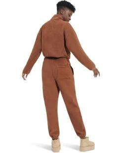 Cassady Micro Uggfluff 1/2 Zip | Hoodies & Sweatshirts 5 Cassady Micro Uggfluff 1/2 Zip | Hoodies & Sweatshirts -The Cozy Boot 71HjP6 vTLL. AC SR736920