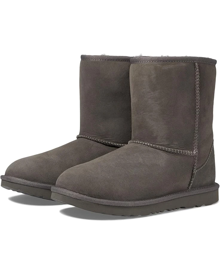 UGG Kids Classic II (Little Kid/Big Kid) | Boots 8 UGG Kids Classic II (Little Kid/Big Kid) | Boots - Image 8