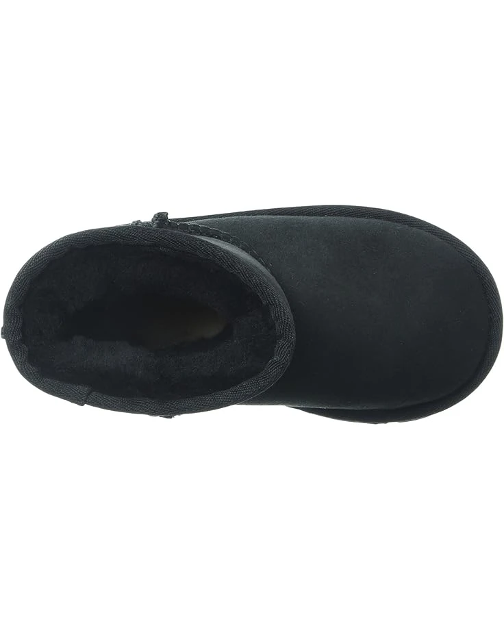 UGG Kids Classic II (Toddler/Little Kid) | Boots 2 UGG Kids Classic II (Toddler/Little Kid) | Boots - Image 2