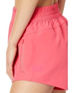 UGG Gracelynn Shorts -The Cozy Boot 71hkUvZmZqL. AC SR736920