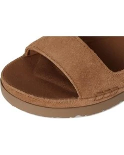 UGG Kids Goldenstar Glide (Little Kid/Big Kid) | Sandals 13 UGG Kids Goldenstar Glide (Little Kid/Big Kid) | Sandals -The Cozy Boot 81NRSDNaKNL. AC SR736920