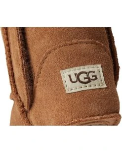 UGG Kids Classic (Infant/Toddler) | Crib Shoes -The Cozy Boot 81wlx 7e57L. AC SR736920